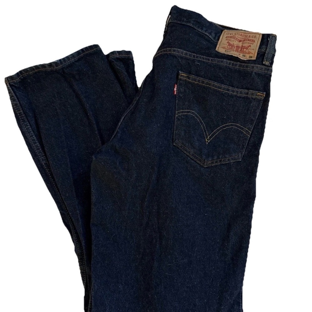 Levi's Men's Deep Indigo Relaxed Jeans  550 36” x 36”